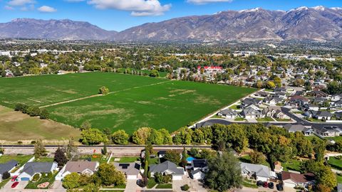 Tiny photo for 383 S 950 W, Layton, UT 84041 (MLS # 2134515)