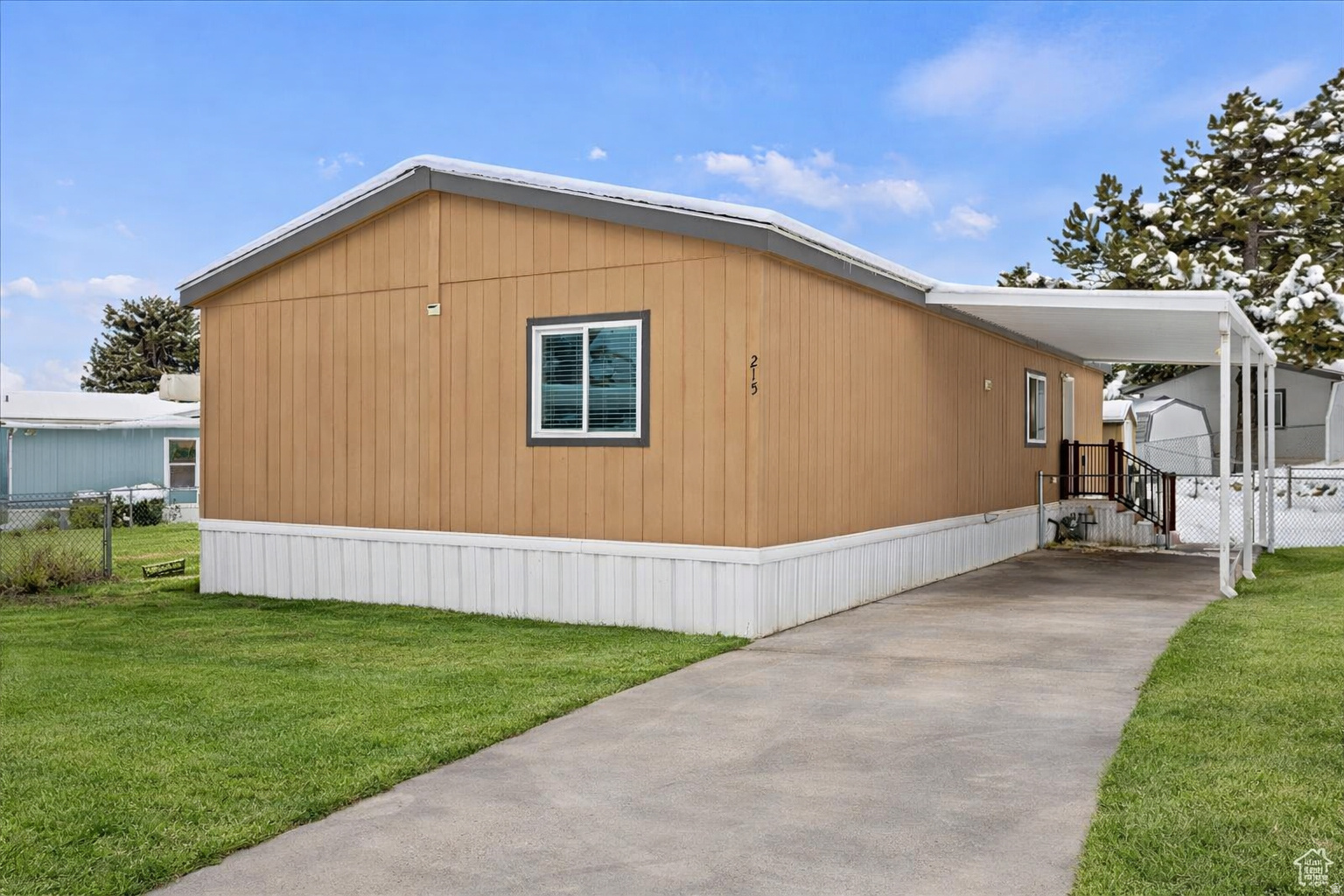 ROLLING HILLS - Residential