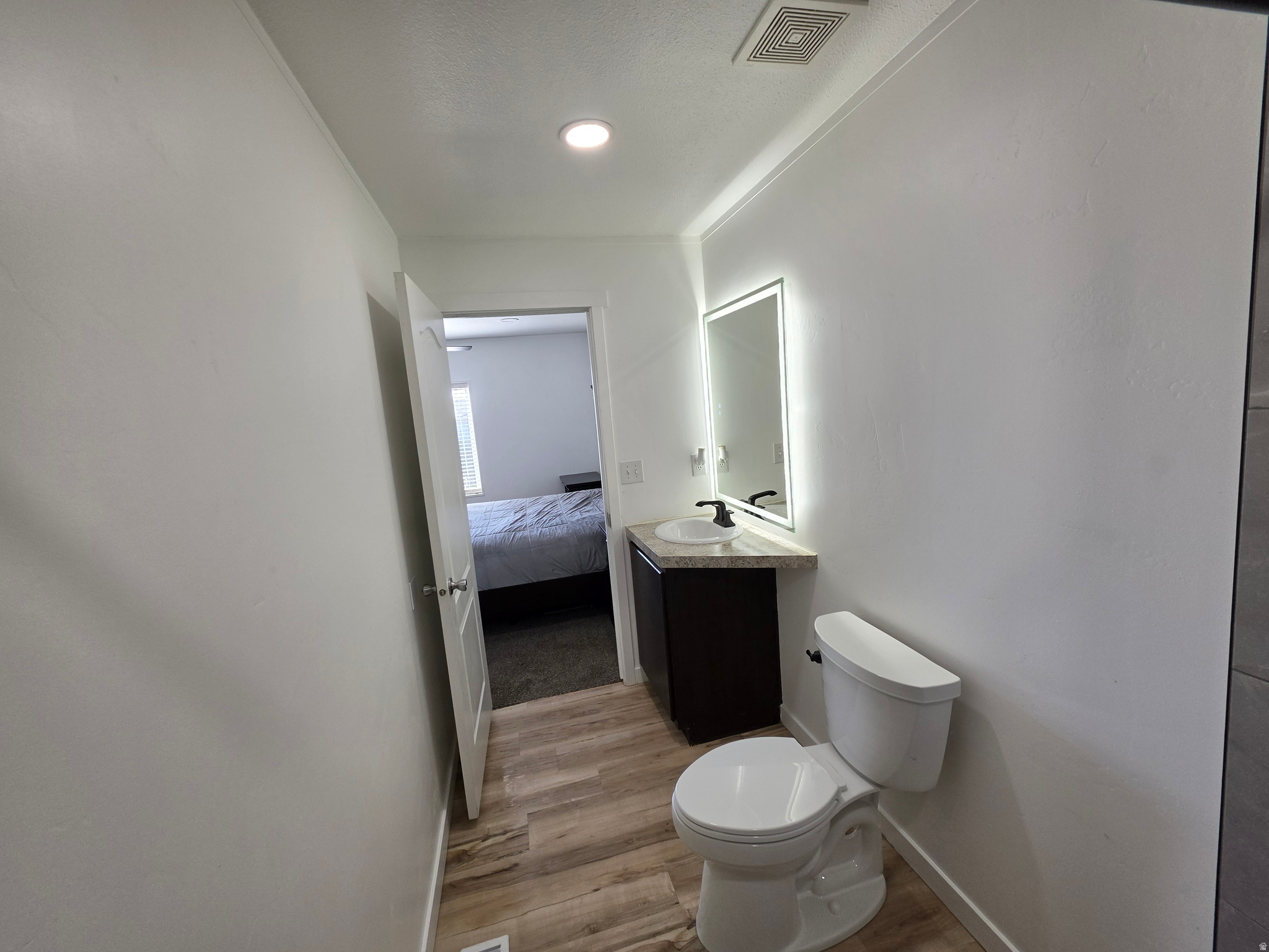 ROLLING HILLS - Residential