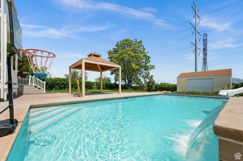 Tiny photo for 5563 S COPPER CITY DR, Kearns, UT 84118 (MLS # 2089777)
