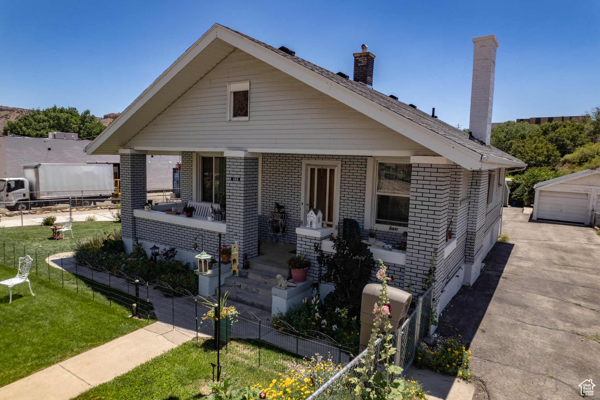 MAIN ST. - Residential