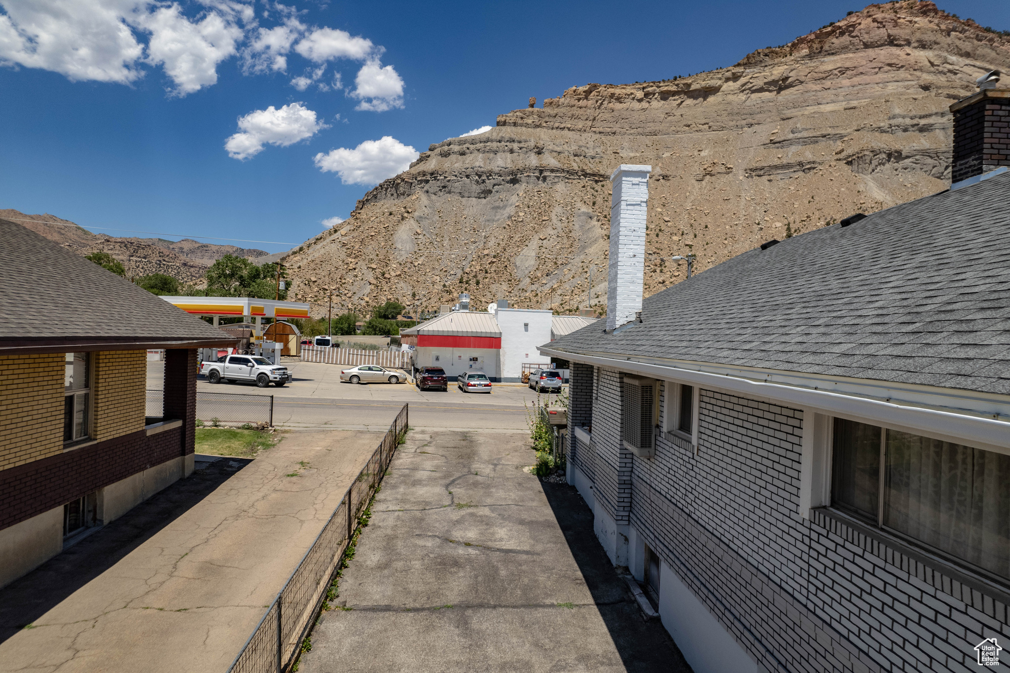MAIN ST. - Residential