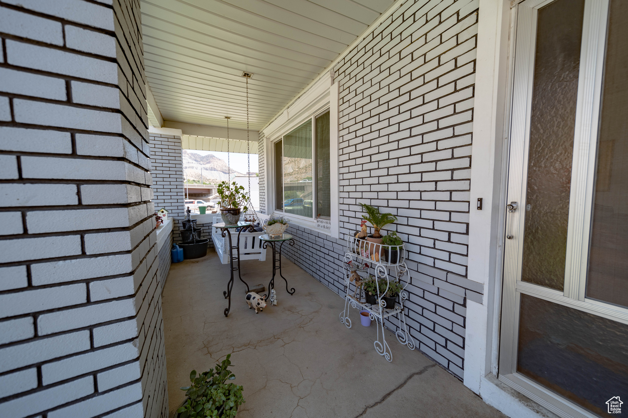MAIN ST. - Residential