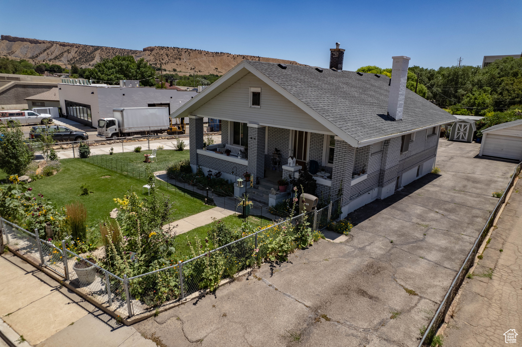 MAIN ST. - Residential