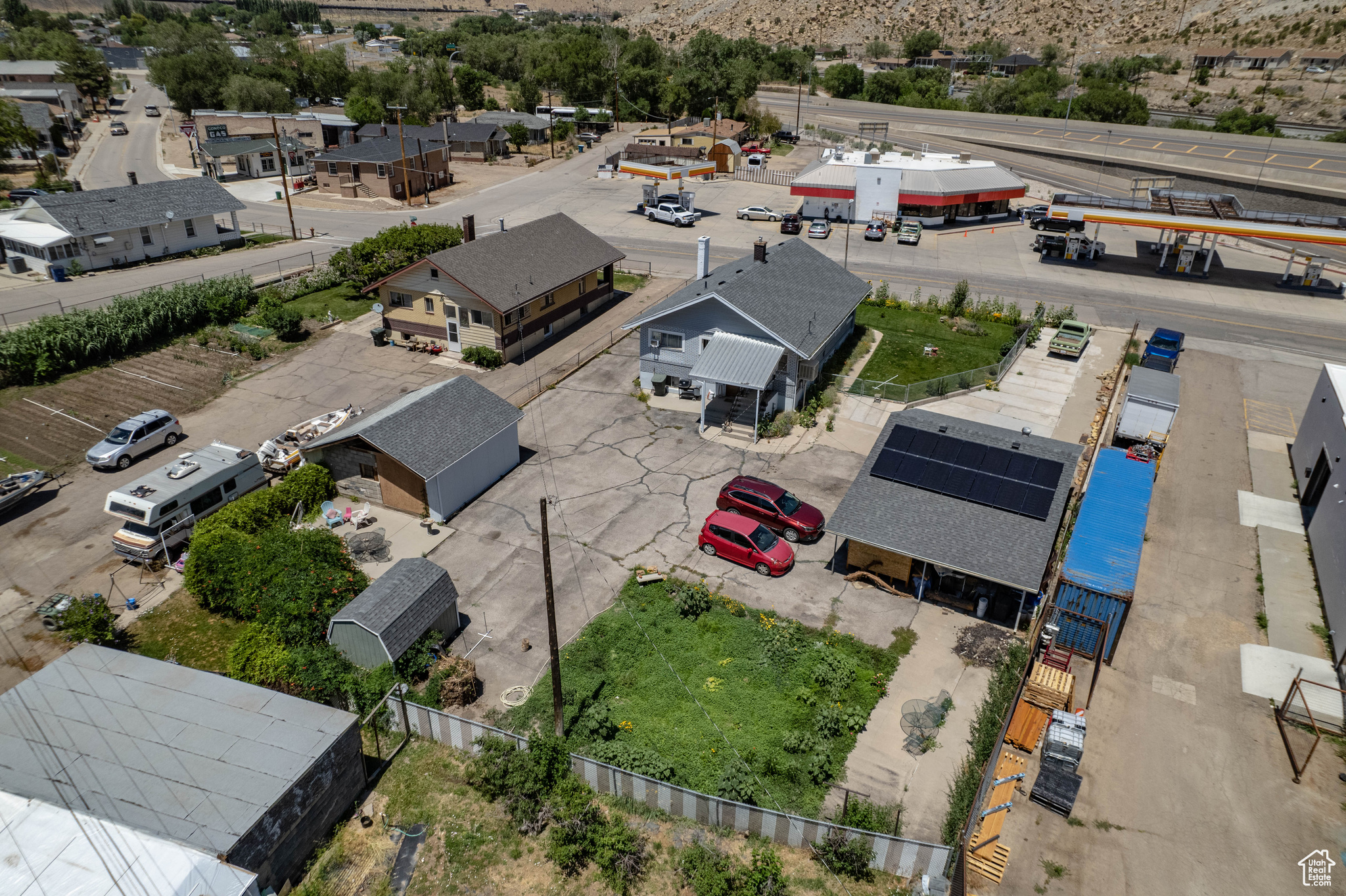 MAIN ST. - Residential
