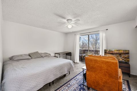 Tiny photo for 1019 E 2950 N, North Ogden, UT 84414 (MLS # 2126988)