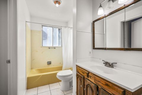 Tiny photo for 1019 E 2950 N, North Ogden, UT 84414 (MLS # 2126988)
