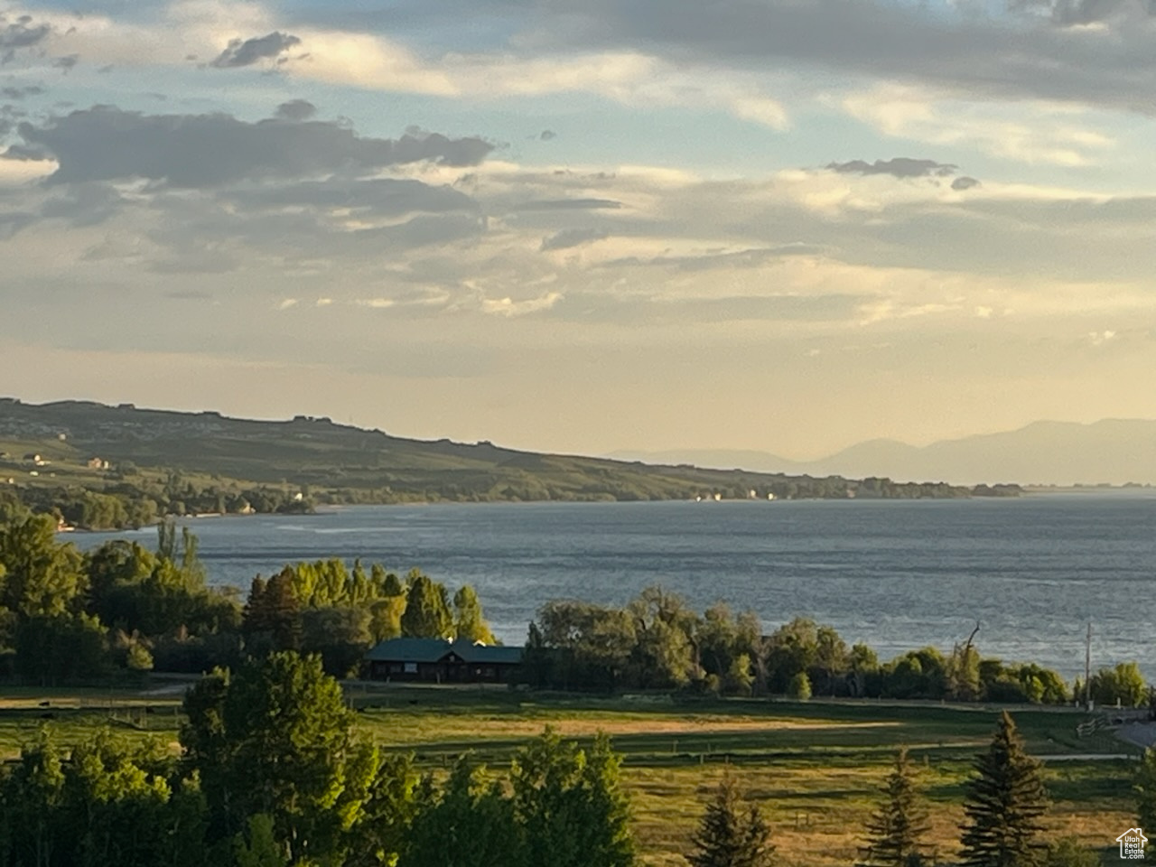 SWAN CREEK VILLAGE PLAT 1 - Residential