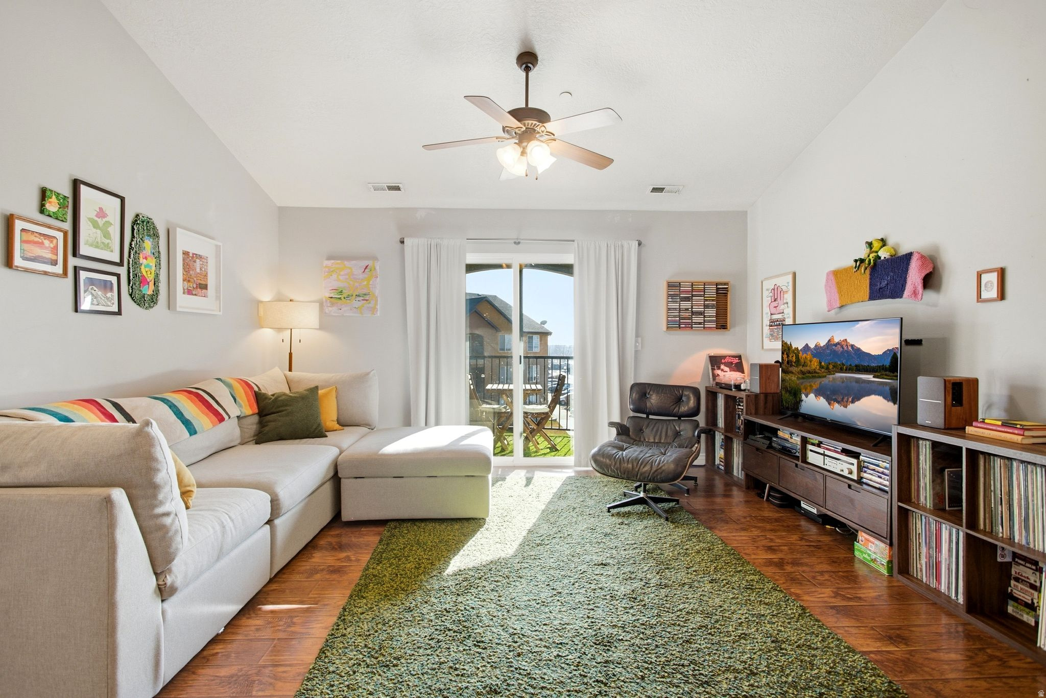 VILLAS AT MAPLEWOOD - Residential