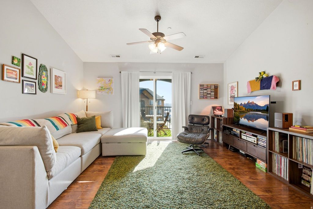 Photo of 986 W 270 S #301, Pleasant Grove, UT 84062 (MLS # 2131180)