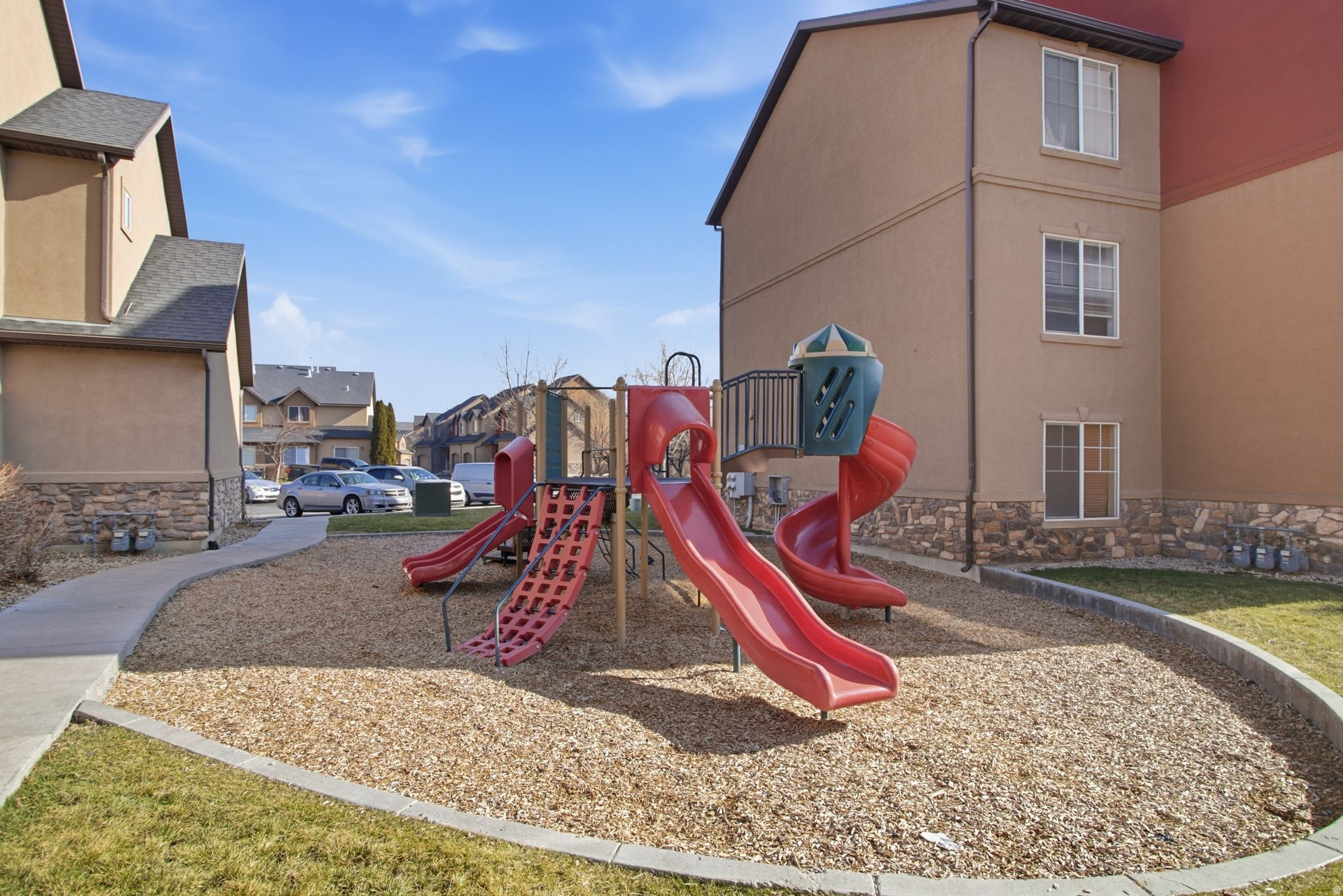 VILLAS AT MAPLEWOOD - Residential