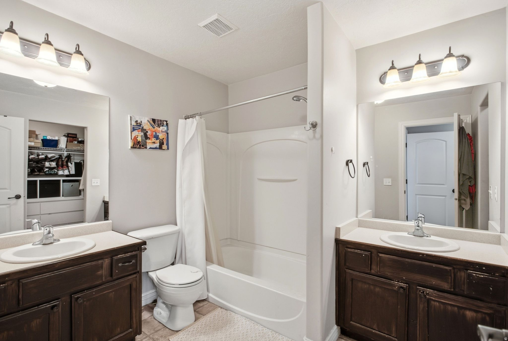 VILLAS AT MAPLEWOOD - Residential