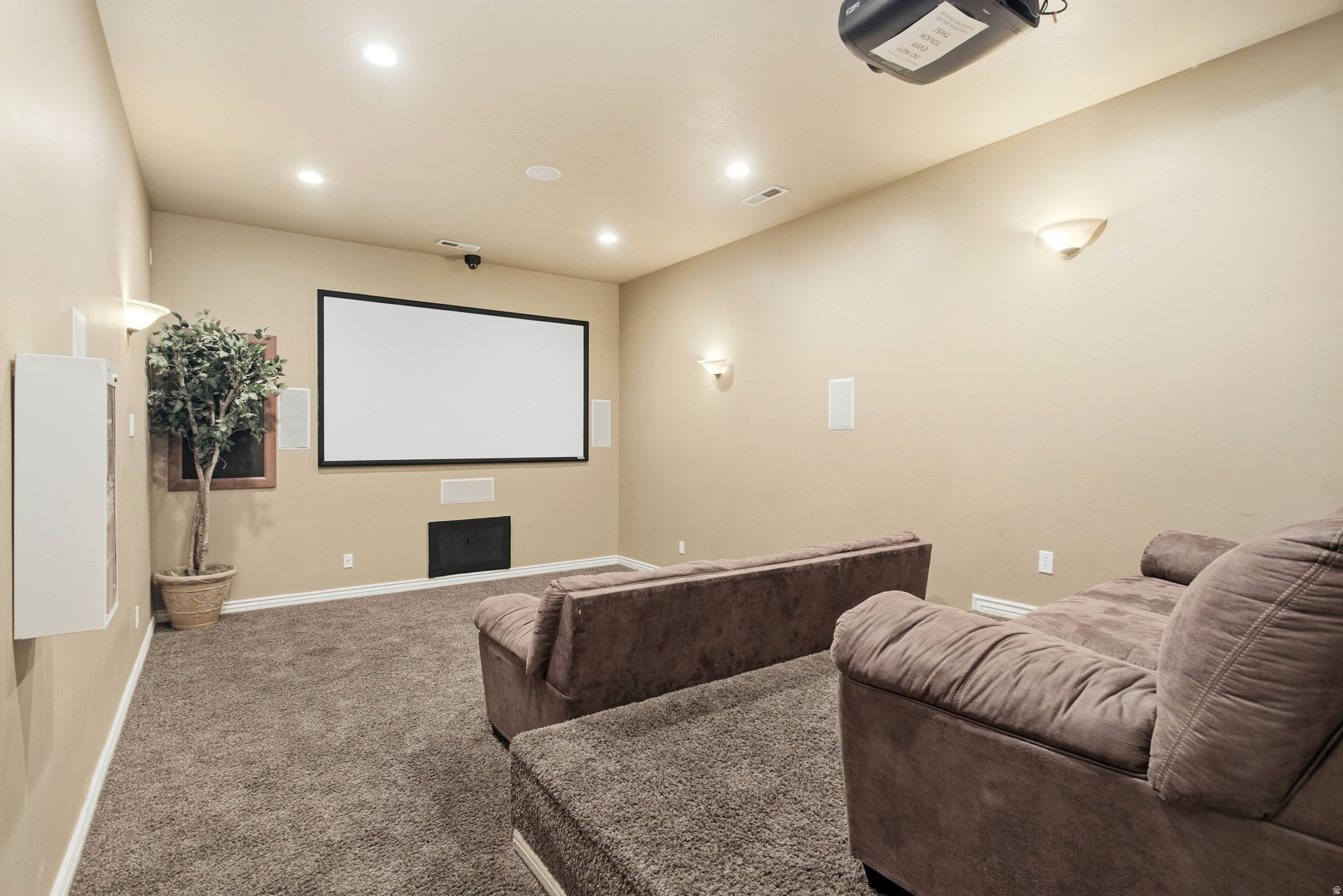 VILLAS AT MAPLEWOOD - Residential