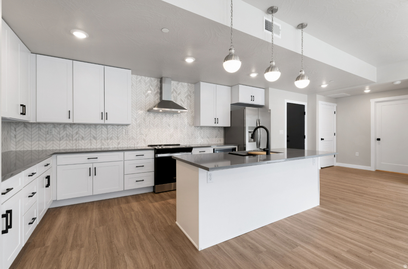 CORAL SPRINGS CONDOMINIUMS - Residential