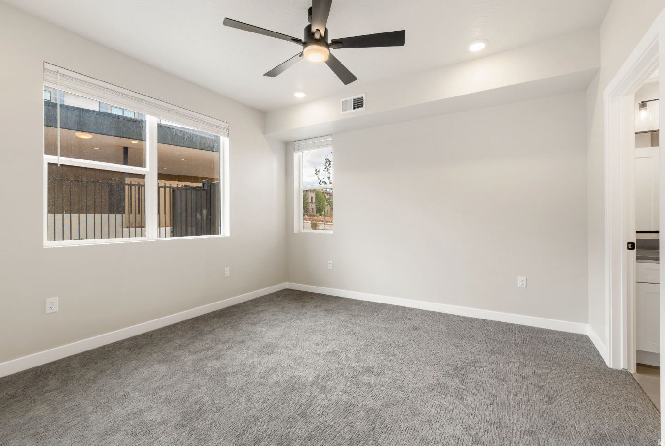 CORAL SPRINGS CONDOMINIUMS - Residential