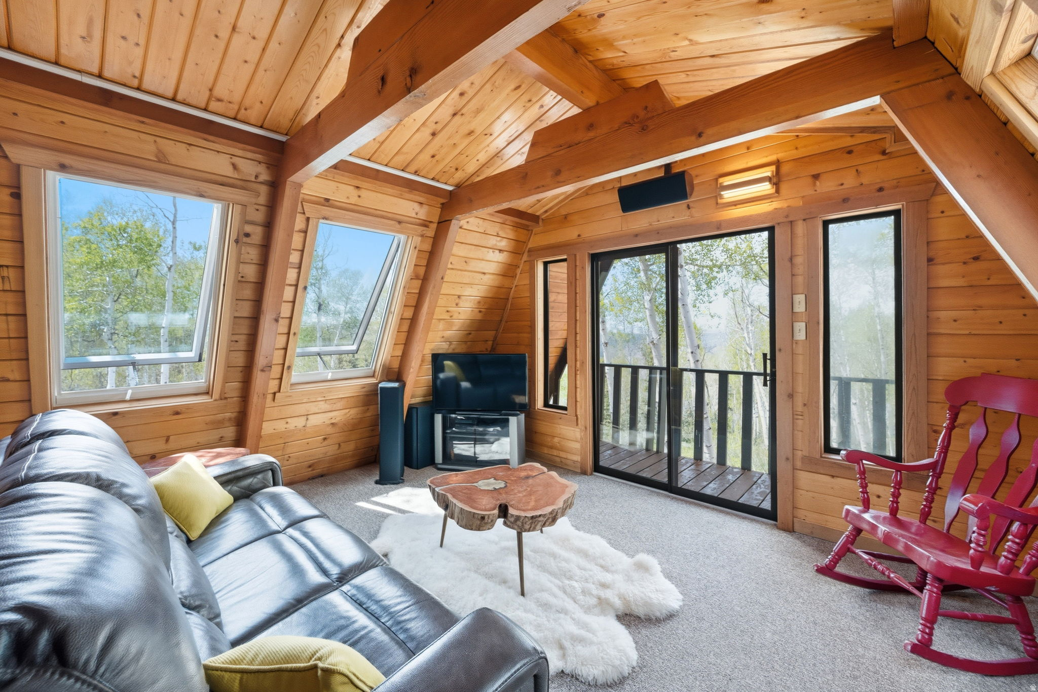 TIMBER LAKES - Residential