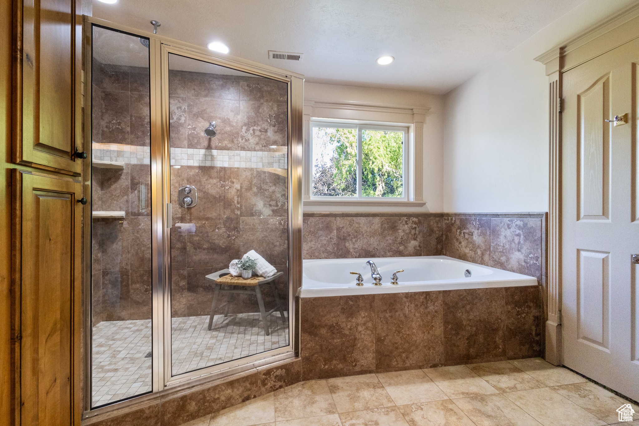 WREN HAVEN - Residential