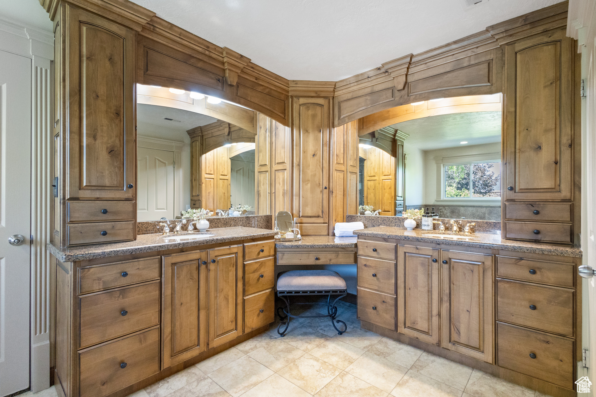 WREN HAVEN - Residential