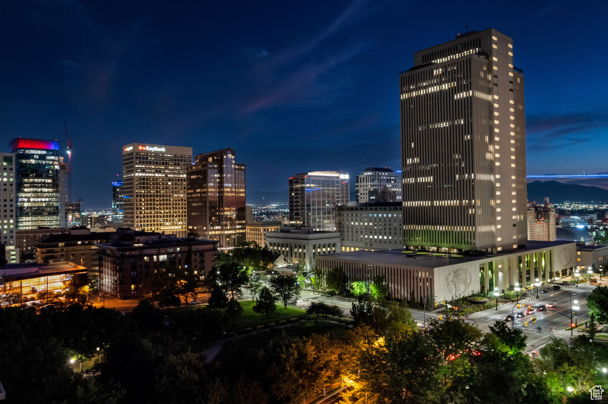 AMERICAN TOWERS - Residential