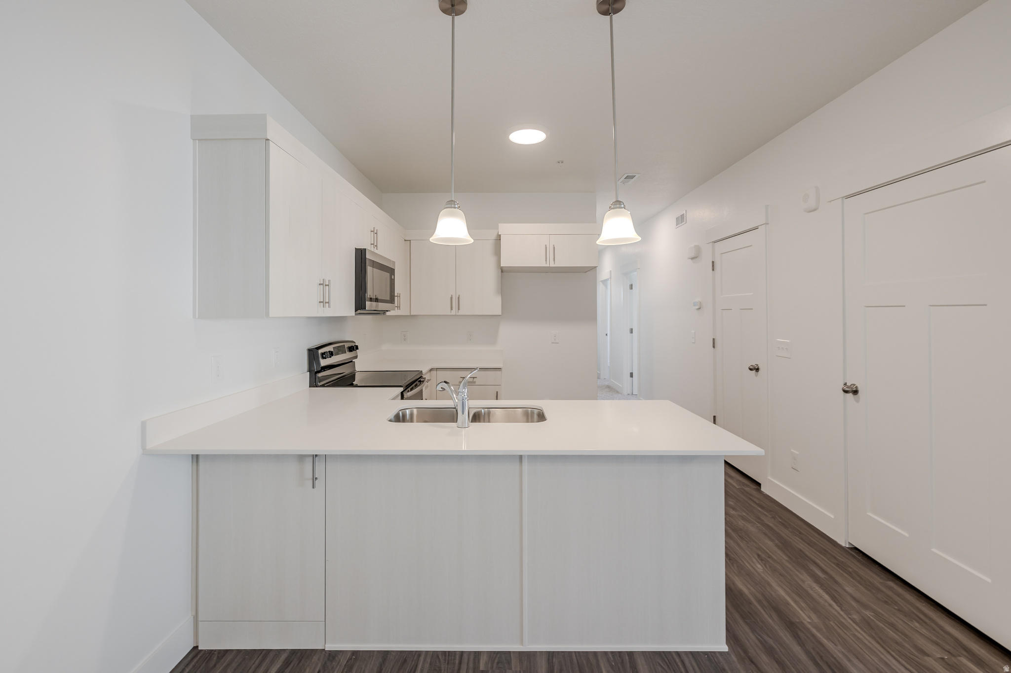 MT. RAINIER - Residential