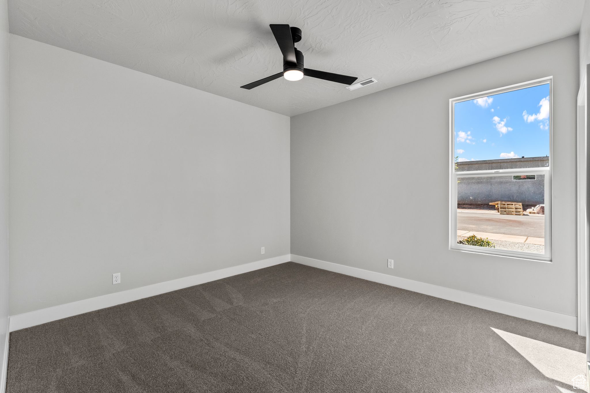 1068 E Coyote Crest Dr, Washington, Utah image 27