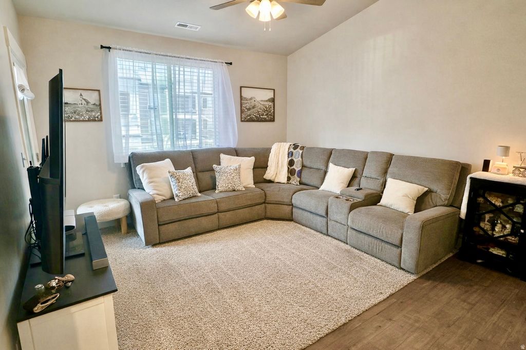 Photo of 13536 S POOLE DR W #E302, Riverton, UT 84096 (MLS # 2141730)