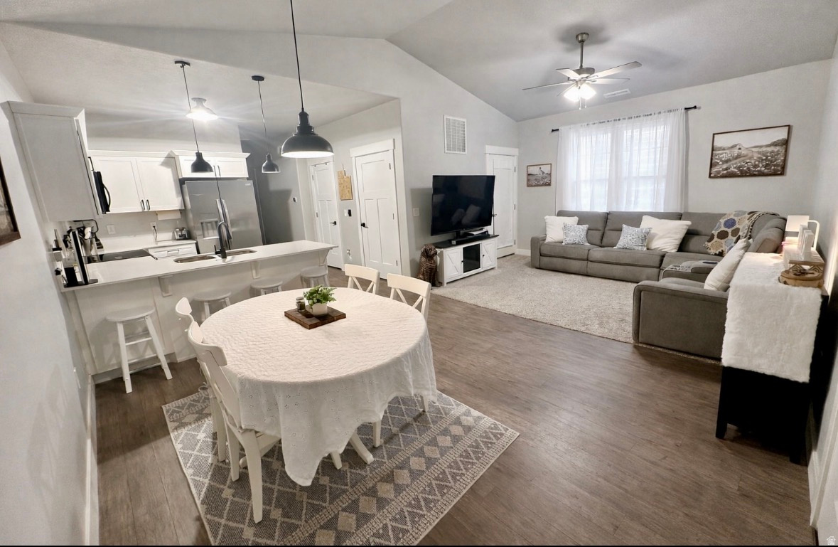 MOUNTAIN RIDGE - Residential