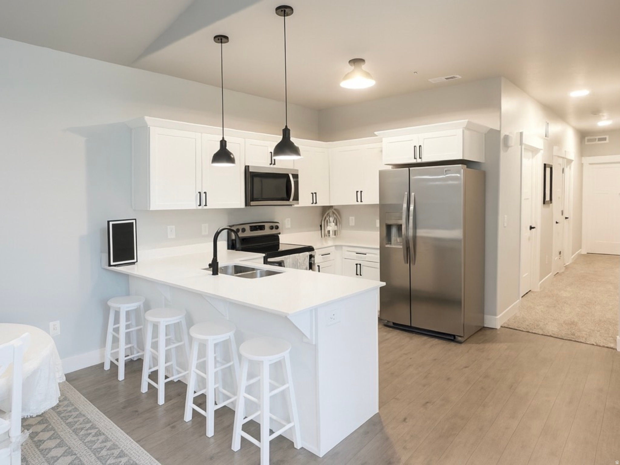 MOUNTAIN RIDGE - Residential