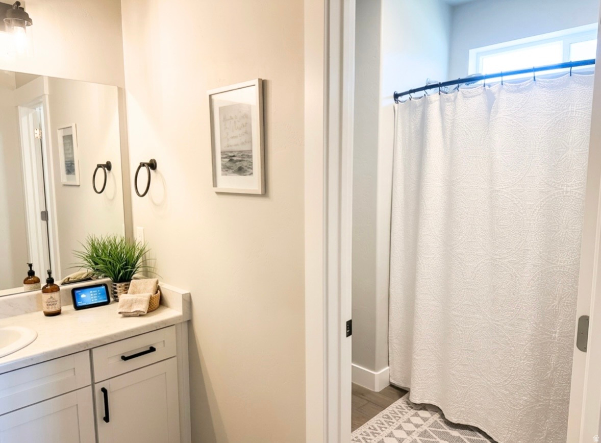 MOUNTAIN RIDGE - Residential