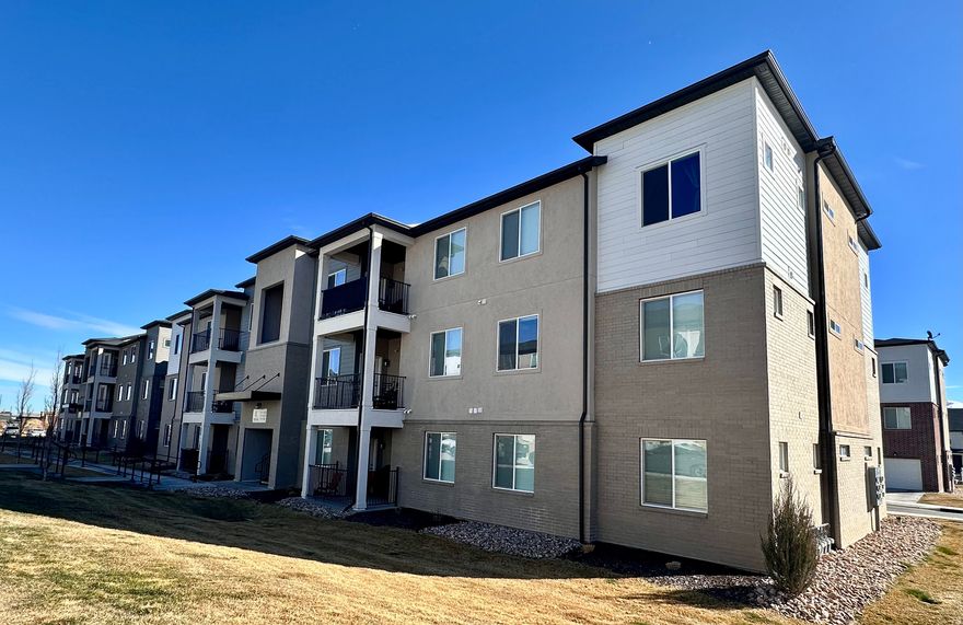 Experience luxury living at an accessible price in the prestigious Mountain Ridge community. Located directly across from Mountain View Village, this meticulously maintained 3rd-floor condo offers a rare entry point into a neighborhood where single family homes are often 800k+. As a top-floor unit, you'll enjoy the peace of having no neighbors above you, complemented by dramatic vaulted ceilings in the living room, dining area, and primary suite. This pristine home, kept in impeccable condition by the original owners (no pets/kids), features modern matte black fixtures throughout and incredible storage, including a walk-in pantry and a massive laundry storage closet. The property includes a one-car garage plus a driveway space uniquely protected by a carport-style balcony cover. Residents enjoy premium amenities like pools, gyms, and upcoming pickleball courts. Flexible closing dates available-schedule your tour today!