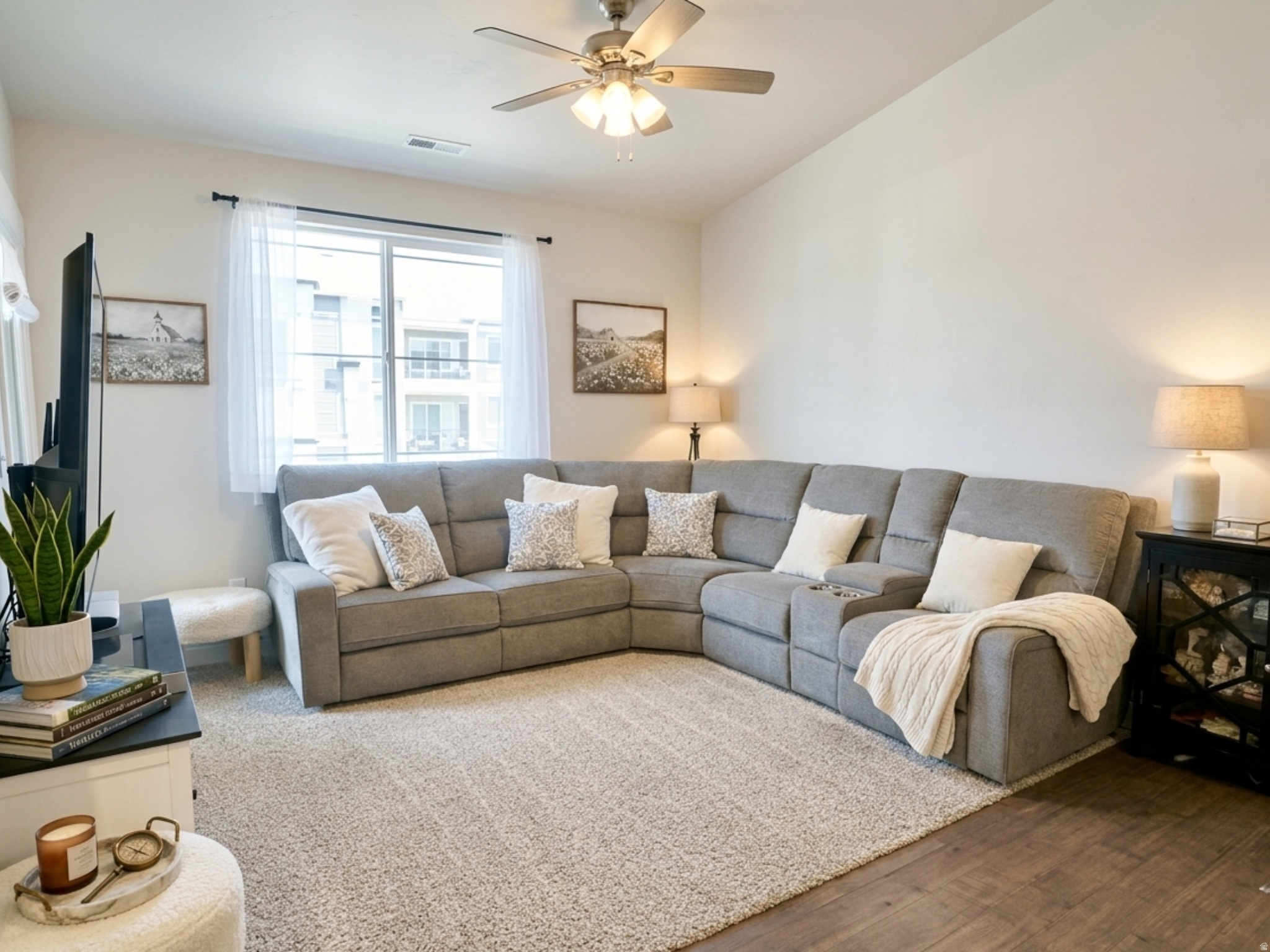 MOUNTAIN RIDGE - Residential