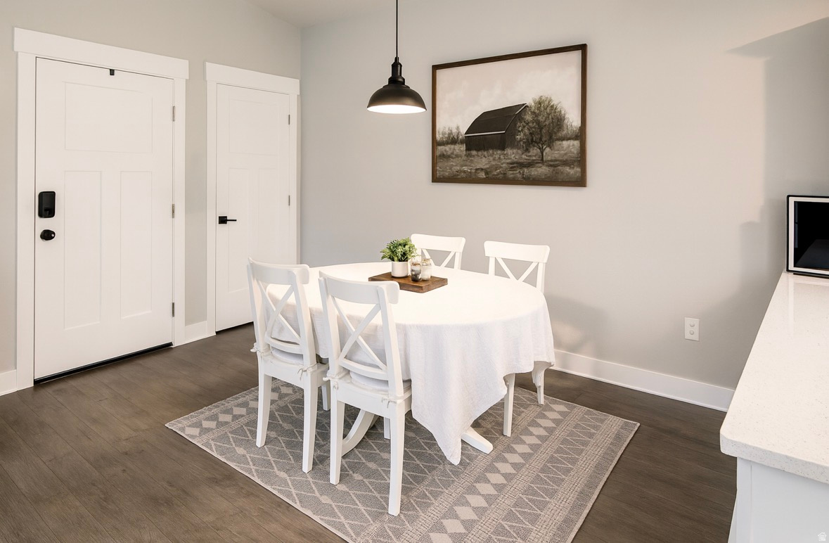 MOUNTAIN RIDGE - Residential