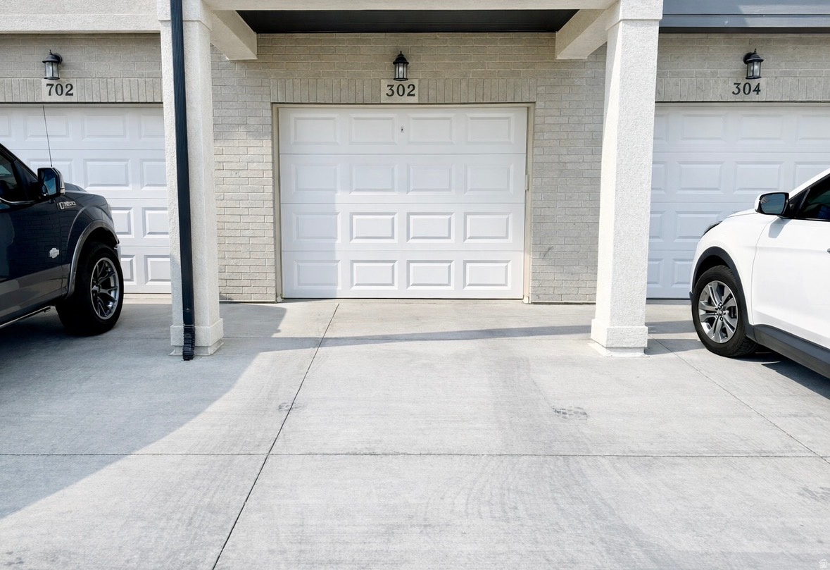 MOUNTAIN RIDGE - Residential