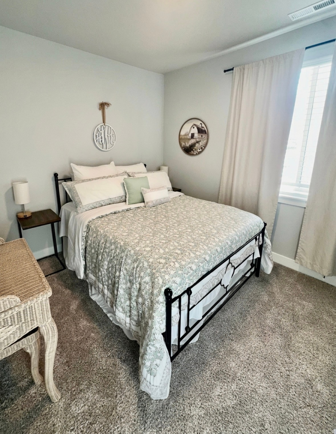 MOUNTAIN RIDGE - Residential