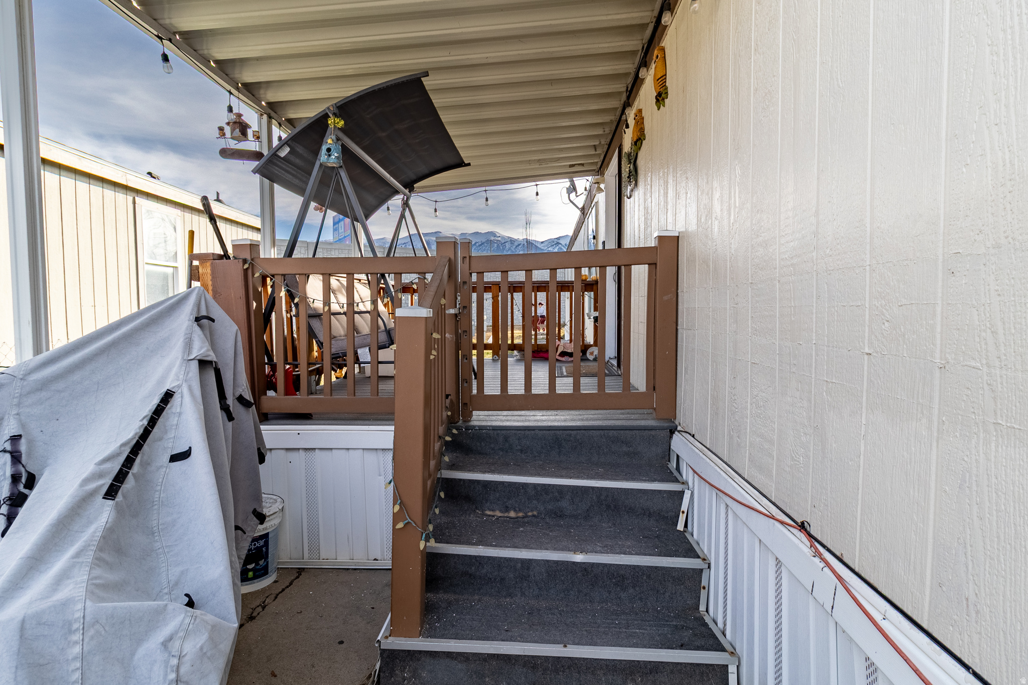 MOUNTAIN VIEW - Residential