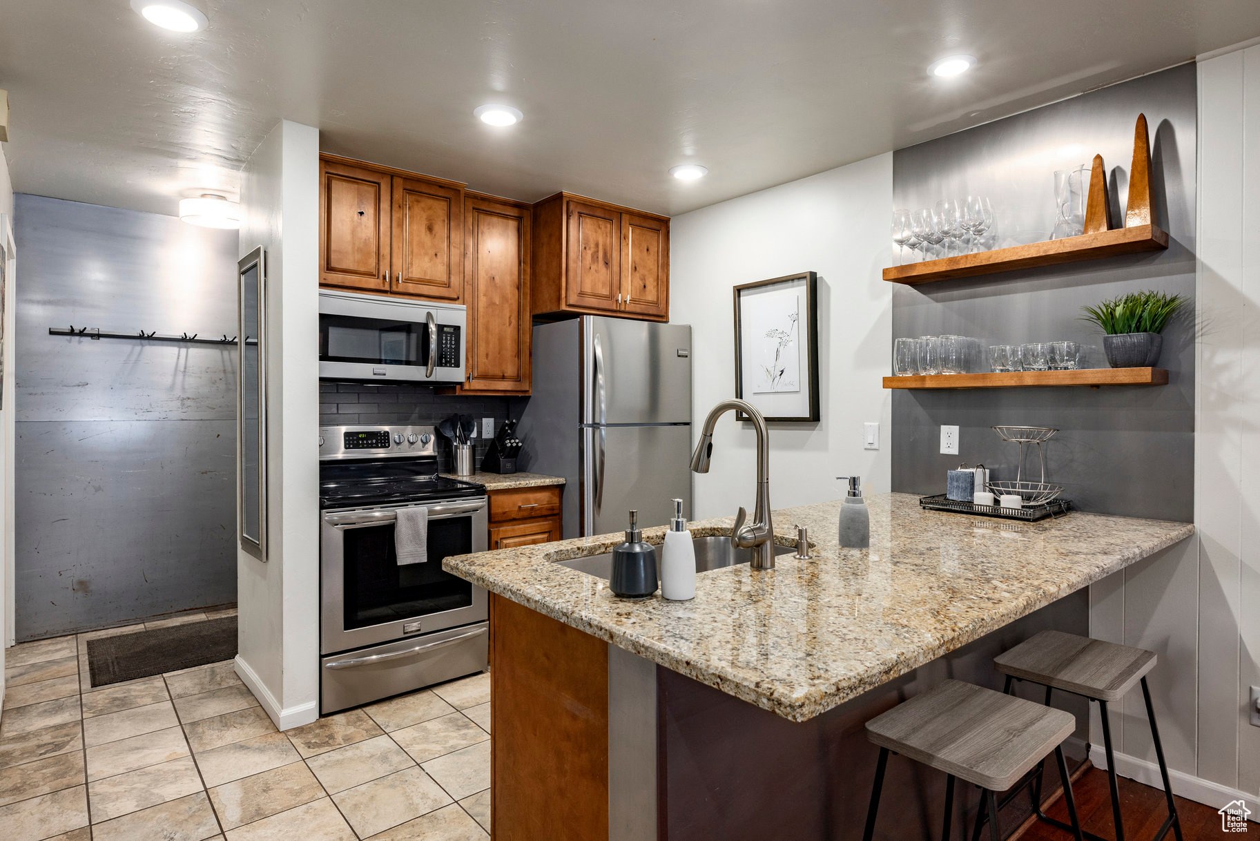 1509 PARK AVE 403