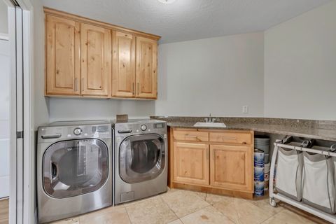 Tiny photo for 1096 E 560 N, American Fork, UT 84003 (MLS # 2151583)