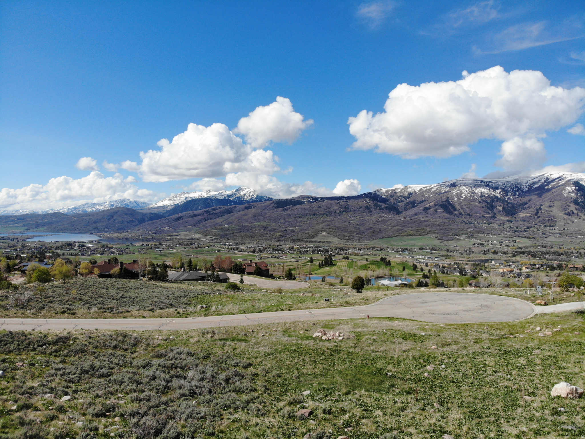 THE HIGHLANDS - Land