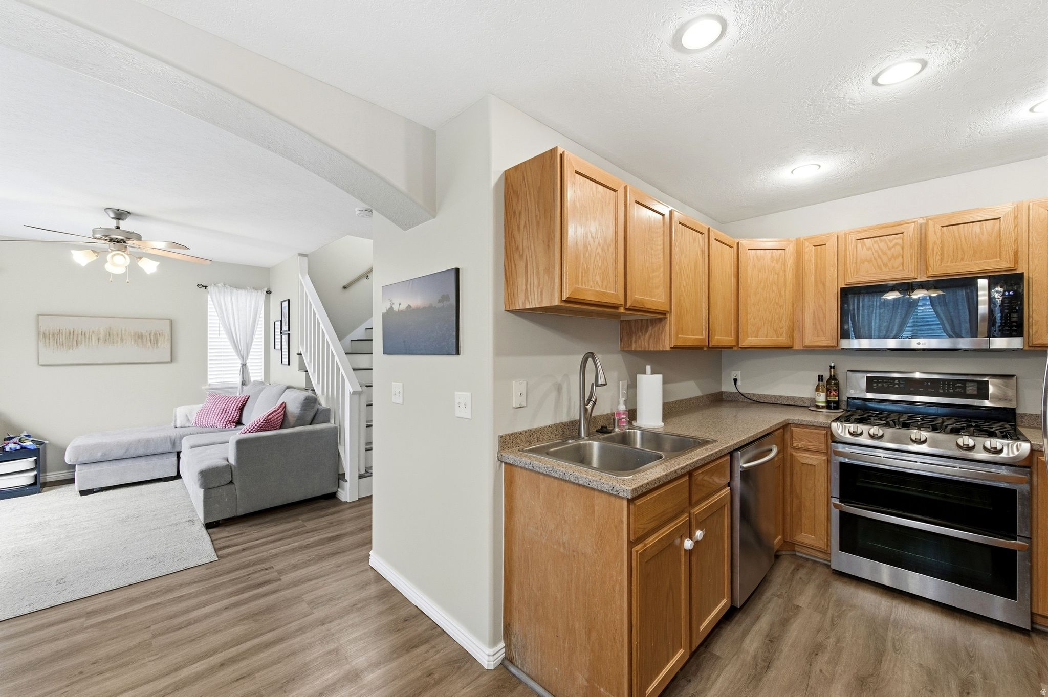 MADISON COVE - Residential