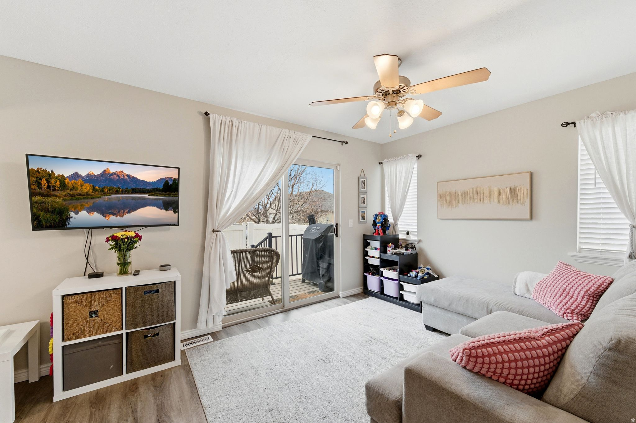 MADISON COVE - Residential