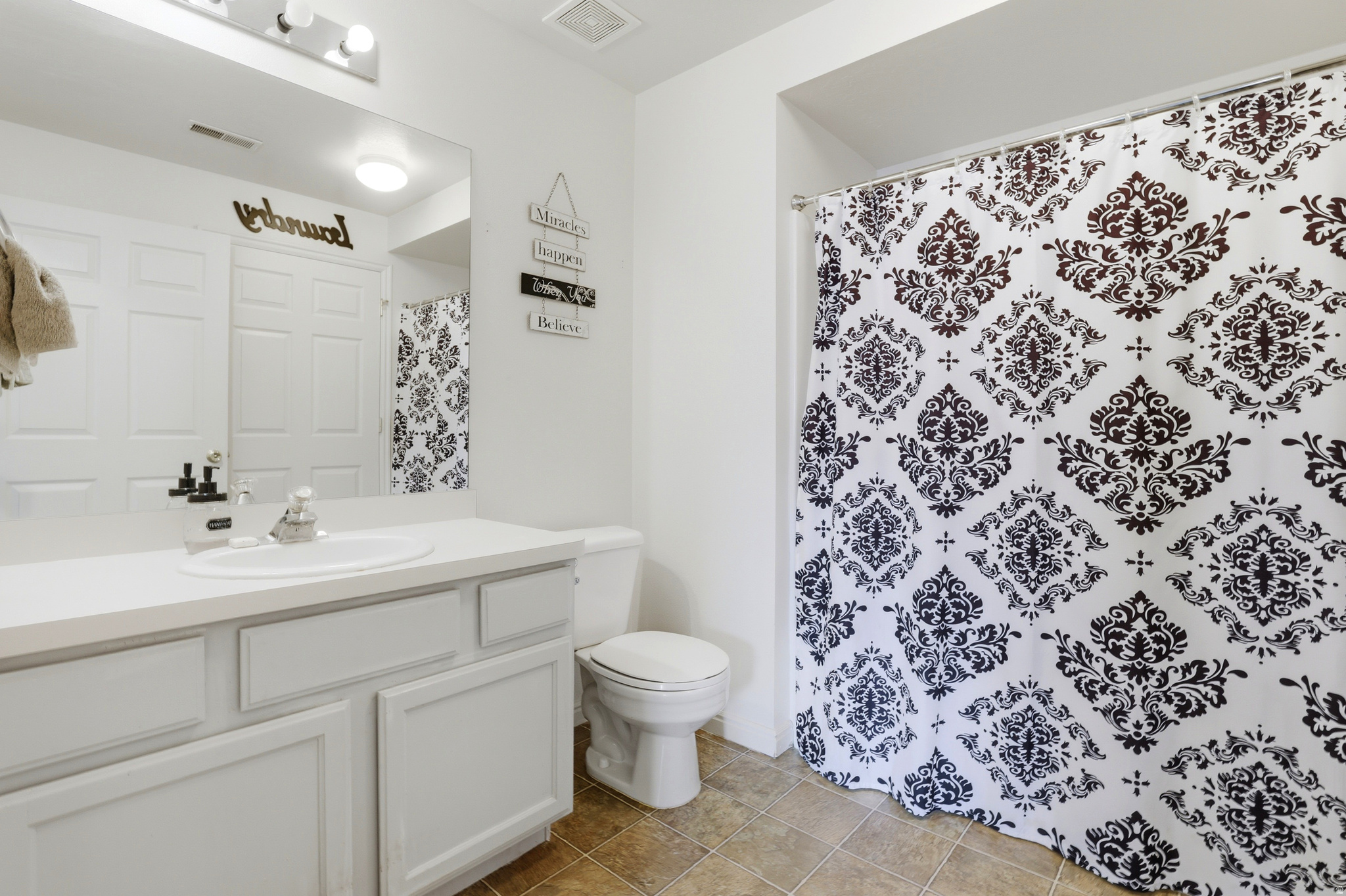 WILLOW SPRINGS - Residential