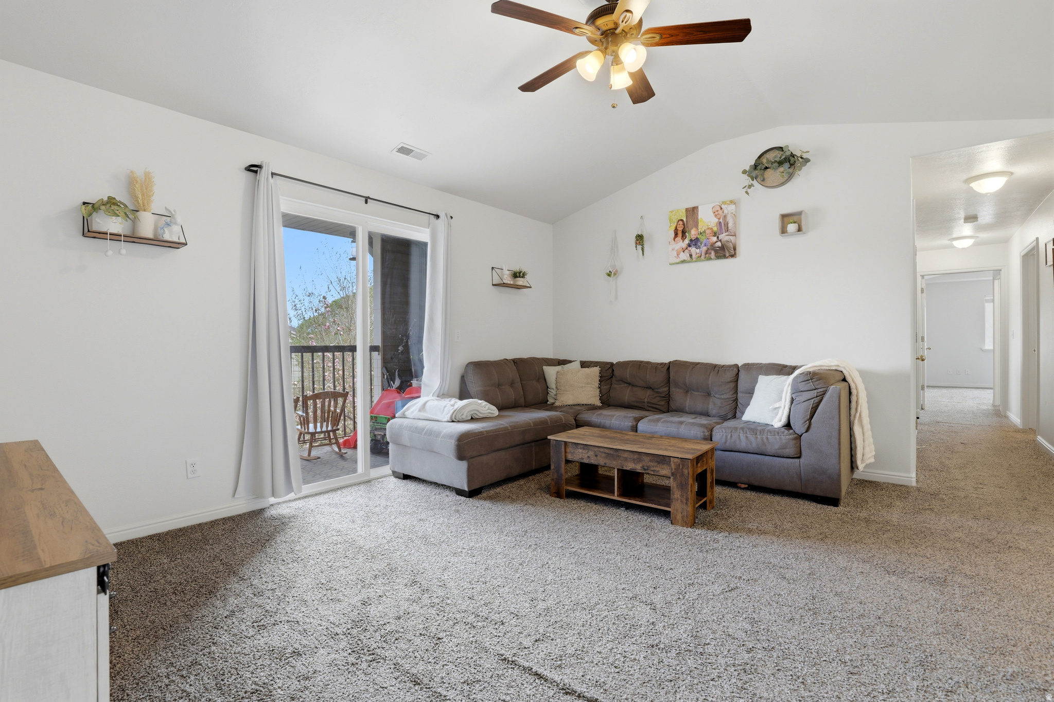 WILLOW SPRINGS - Residential