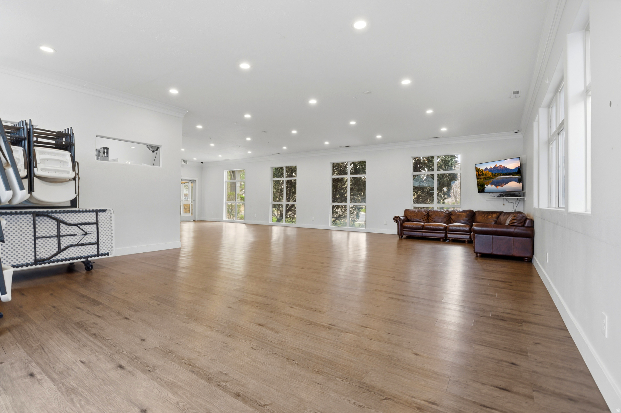 WILLOW SPRINGS - Residential