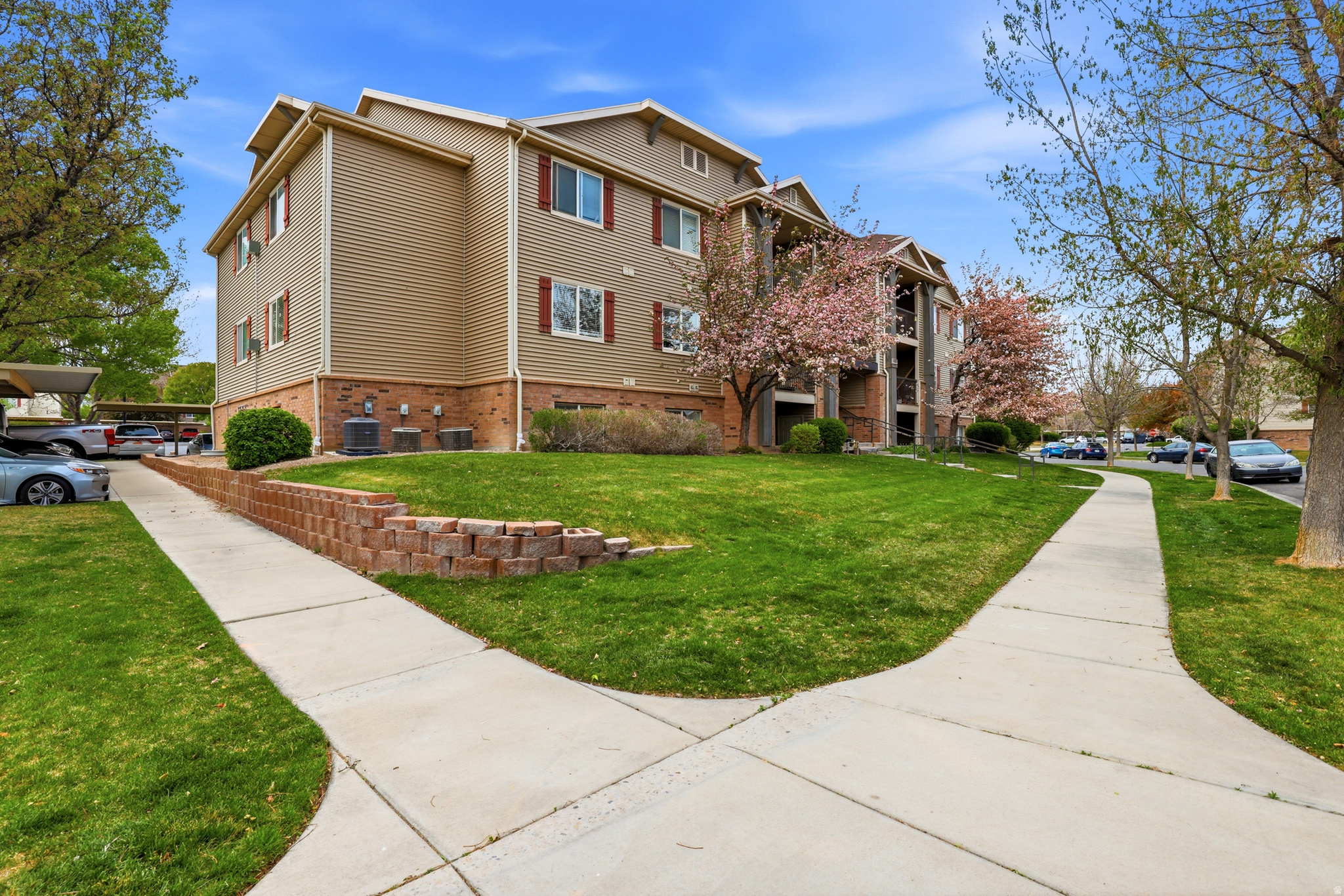 WILLOW SPRINGS - Residential