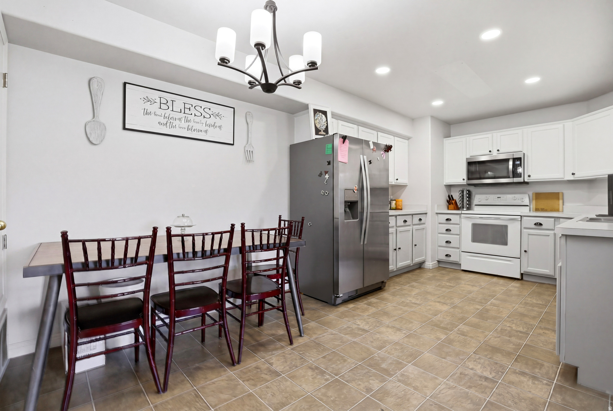 WILLOW SPRINGS - Residential