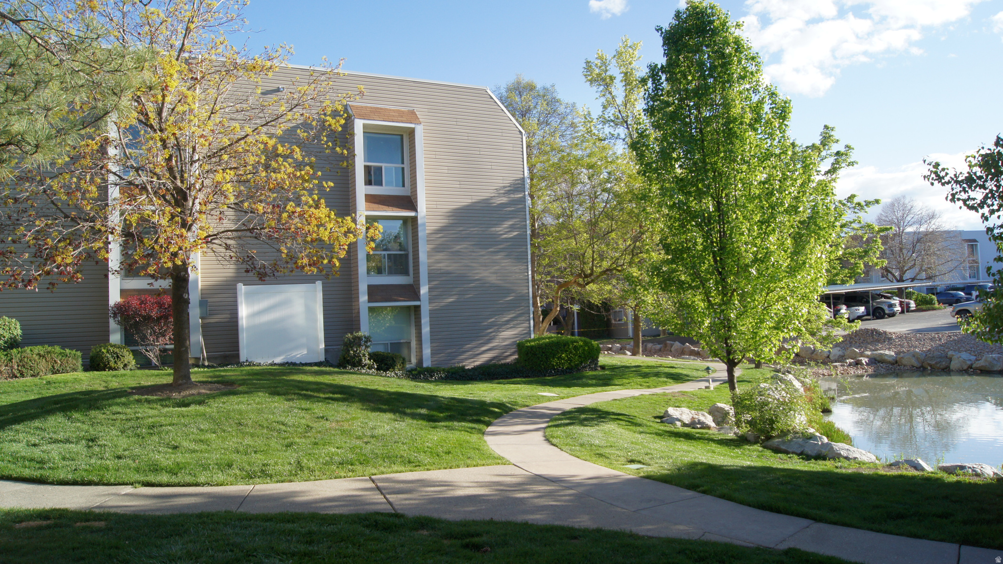 QUAILBROOK EAST - Residential