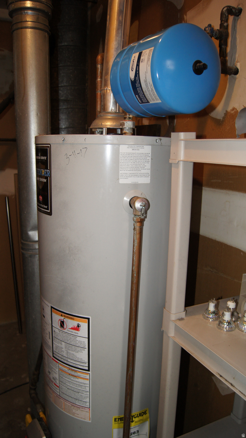 QUAILBROOK EAST - Residential