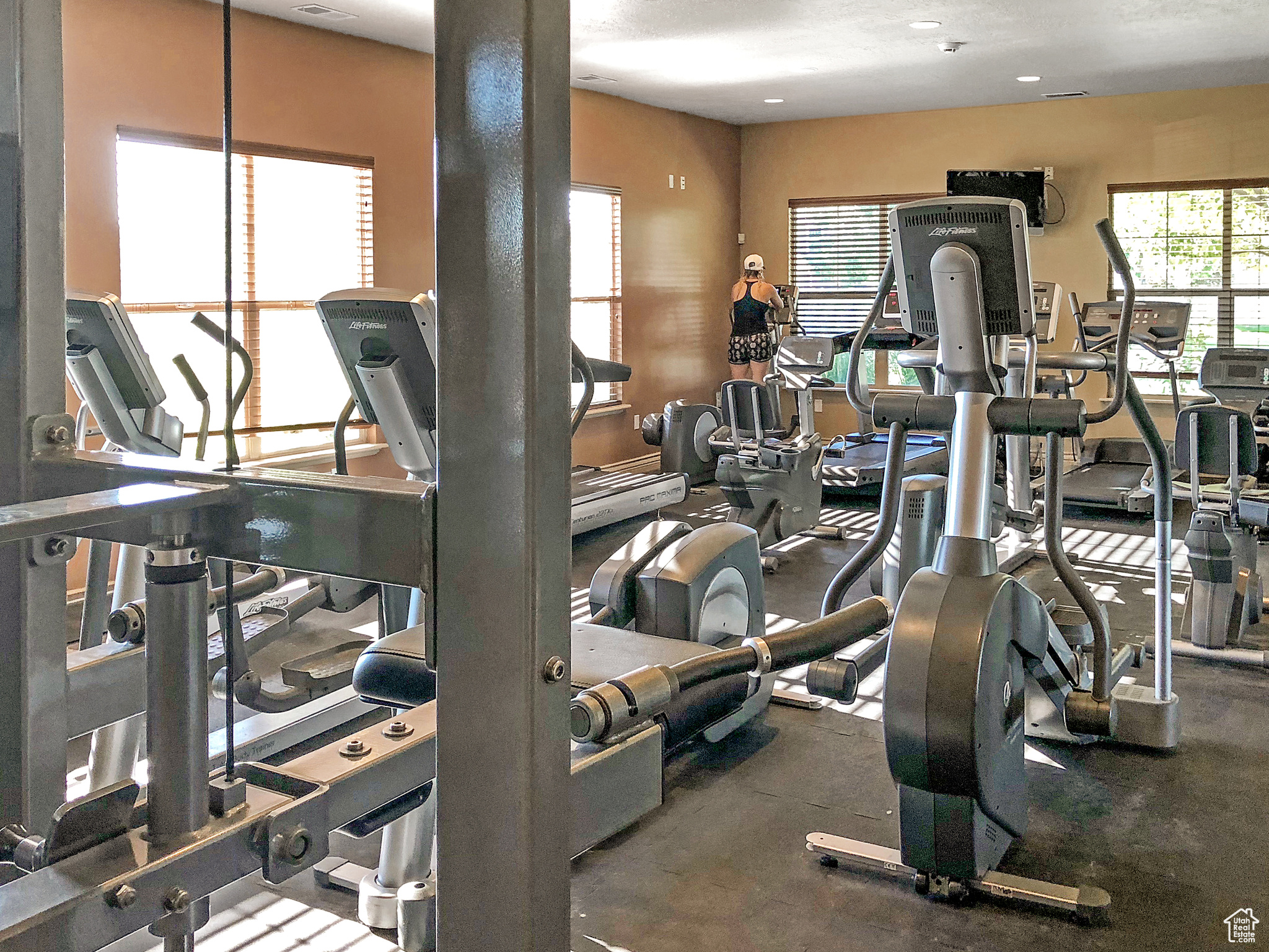 920 W Stonehaven Dr, North Salt Lake, Utah image 37