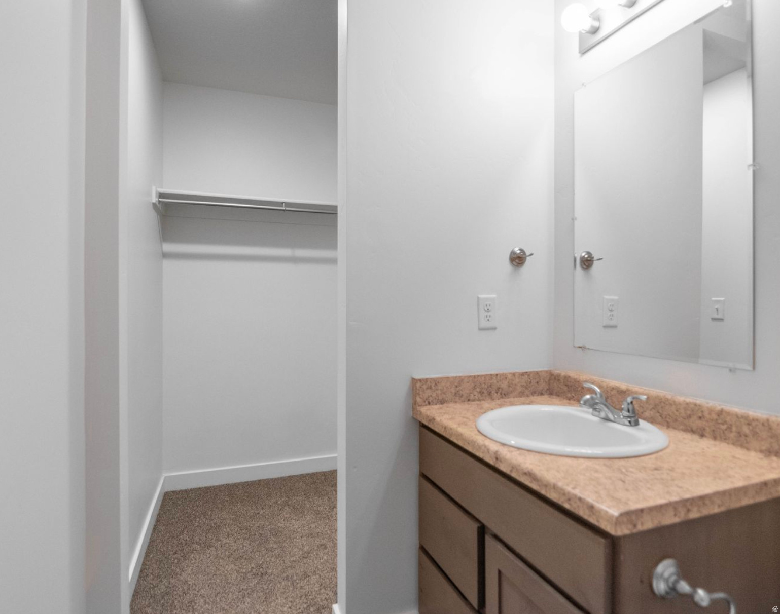 PORTERS CROSSING - Residential Income