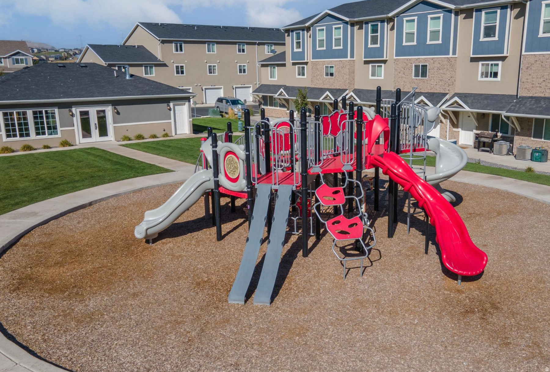 PORTERS CROSSING - Residential Income